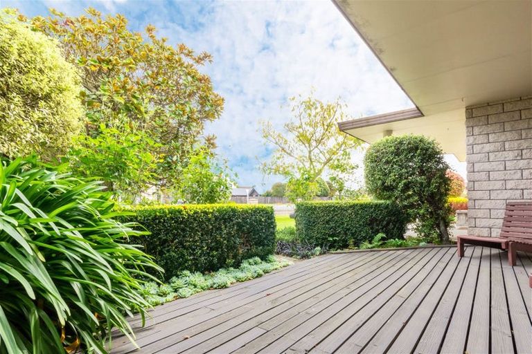 Photo of property in 299 Kingsbury Avenue, Rangiora, 7400