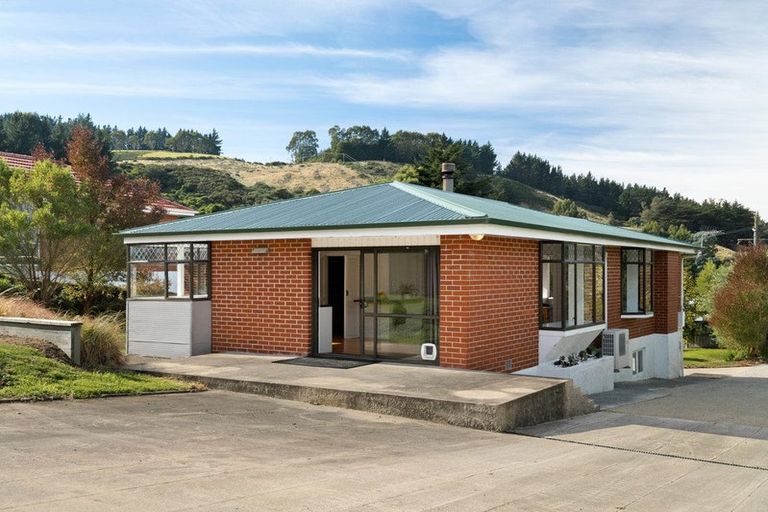 Photo of property in 41 Hugh Street, Sawyers Bay, Port Chalmers, 9023