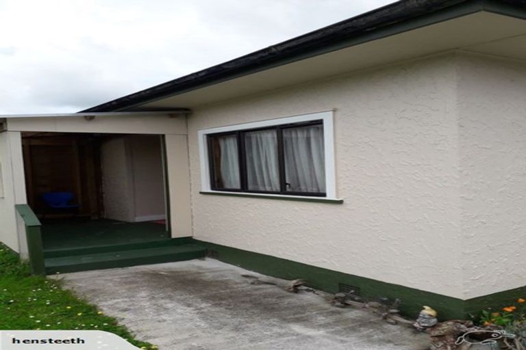 Photo of property in 119 Hurndall Street East, Maungaturoto, 0520