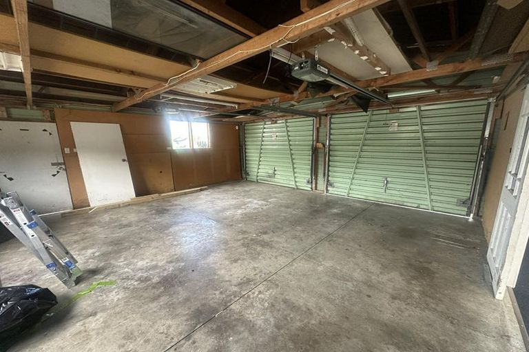 Photo of property in 191 Waddington Drive, Naenae, Lower Hutt, 5011