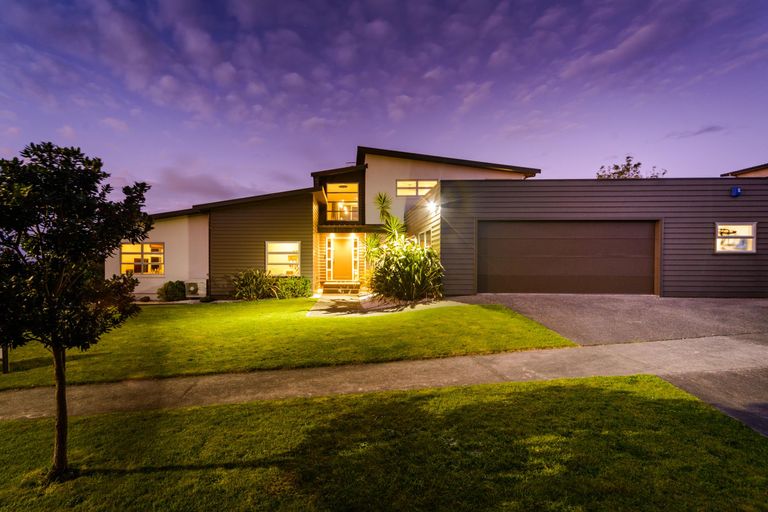 Photo of property in 78 Cashmere Drive, Fitzherbert, Palmerston North, 4410