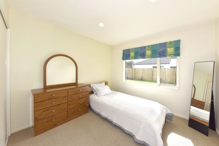 Photo of property in 15 Palm Drive, Shirley, Christchurch, 8052