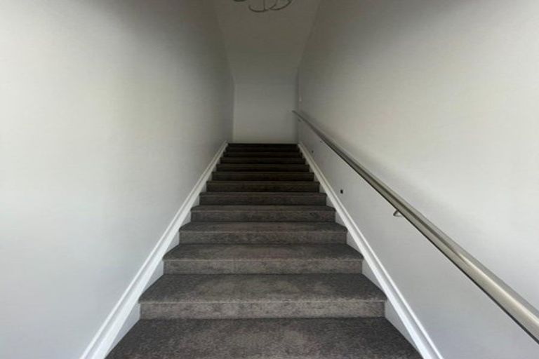 Photo of property in 4/29 Buckingham Crescent, Manukau, Auckland, 2025