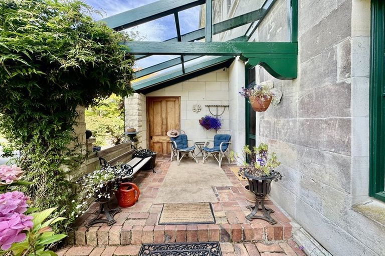 Photo of property in Totara Estate, 583 Alma-maheno Road, Alma, Oamaru, 9492