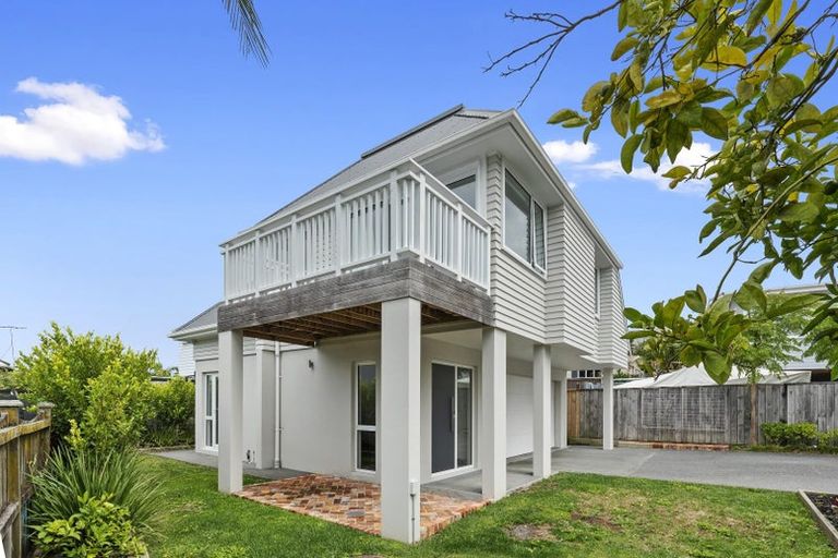 Photo of property in 28a Seine Road, Forrest Hill, Auckland, 0620