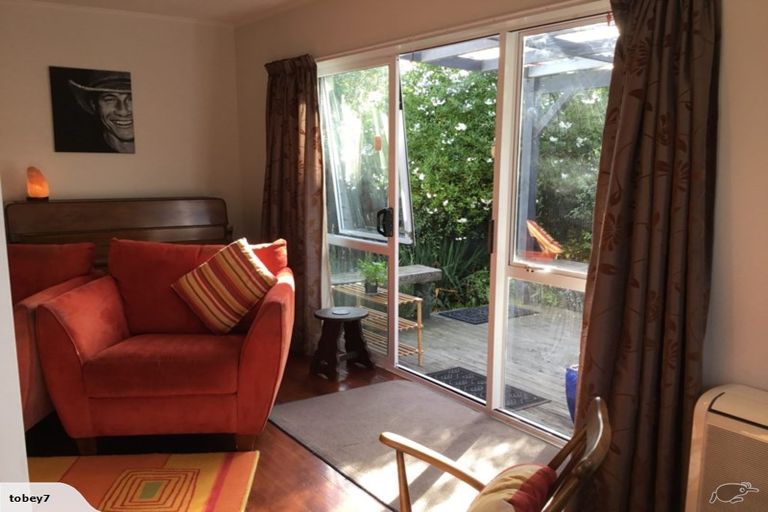 Photo of property in 2 Bateman Avenue, Bryndwr, Christchurch, 8053