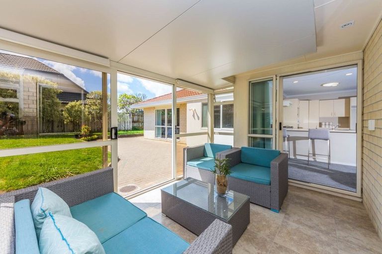 Photo of property in 20 Keswick Close, Northpark, Auckland, 2013