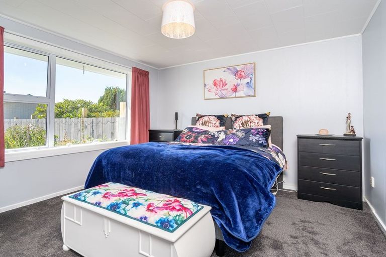 Photo of property in 99a Easther Crescent, Kew, Dunedin, 9012