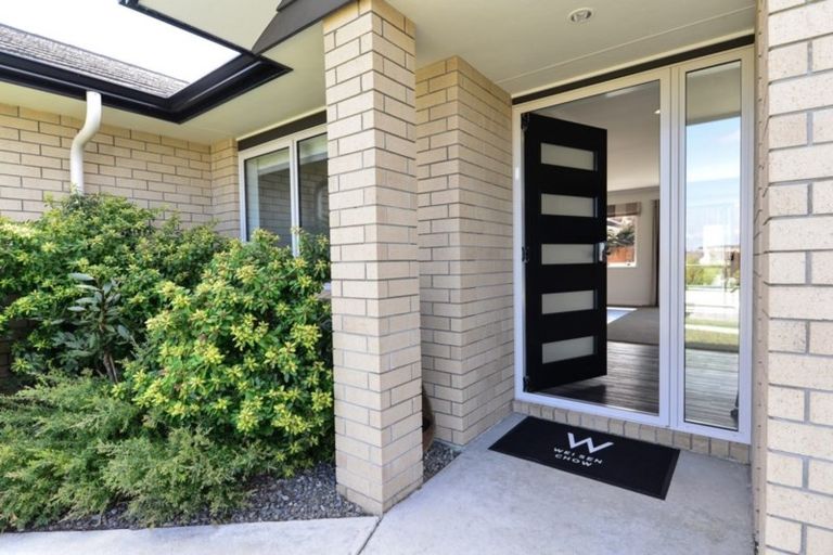 Photo of property in 28 Sylvester Crescent, Flagstaff, Hamilton, 3210