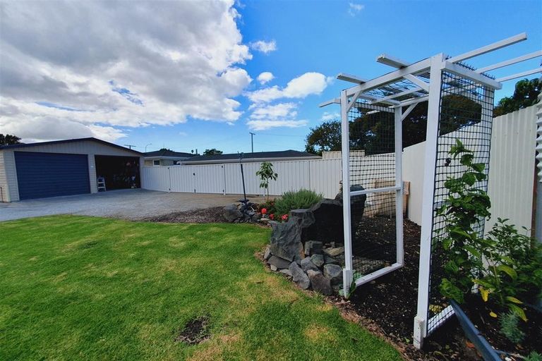 Photo of property in 115 Rutene Road, Kaiti, Gisborne, 4010