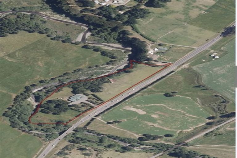 Photo of property in 78308 State Highway 2, Dannevirke, 4972