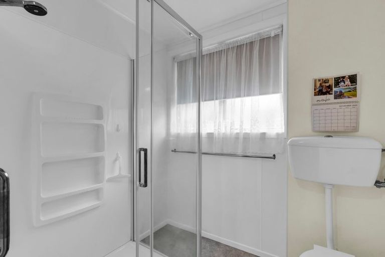 Photo of property in 2/4 Standish Street, New Plymouth, 4310