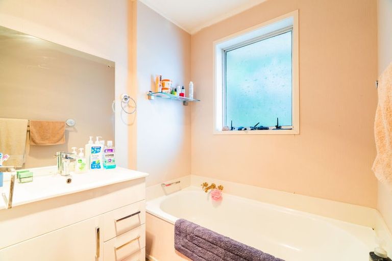 Photo of property in 35b Pine Avenue, Bader, Hamilton, 3206