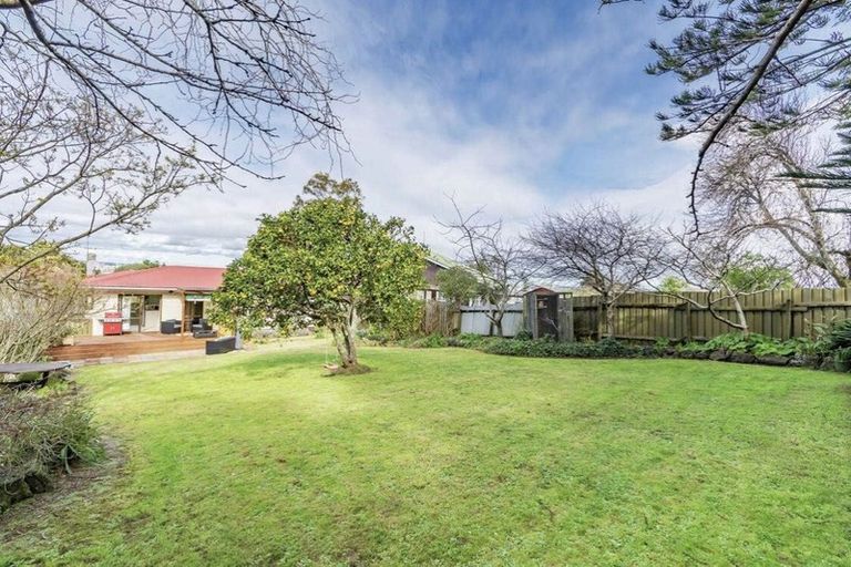 Photo of property in 3 Cotswold Lane, Mount Wellington, Auckland, 1060