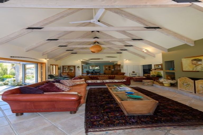 Photo of property in 104 French Farm Valley Road, French Farm, Akaroa, 7582