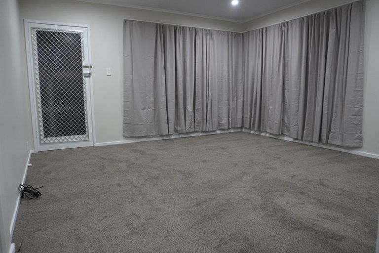Photo of property in 3/25 Shirley Avenue, Papakura, 2110