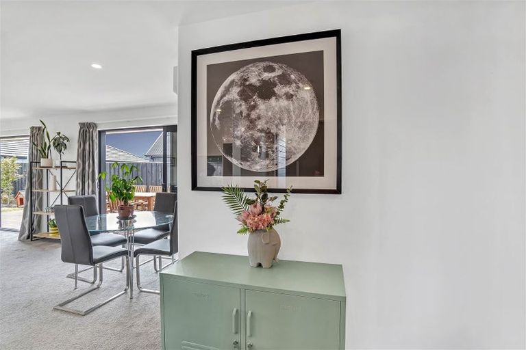 Photo of property in 43 Avanda Avenue, Rolleston, 7615