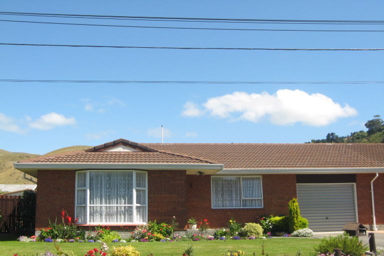 Photo of property in 2/8 Charlene Place, Hillsborough, Christchurch, 8022