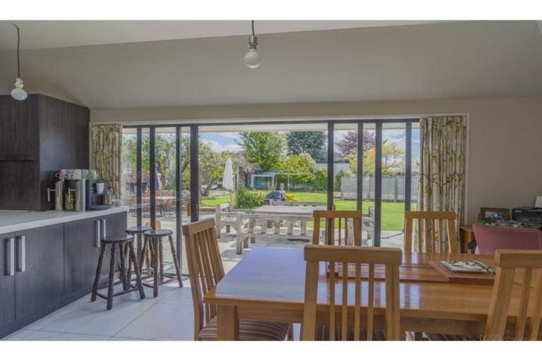 Photo of property in 16 Collingwood Street, Highfield, Timaru, 7910