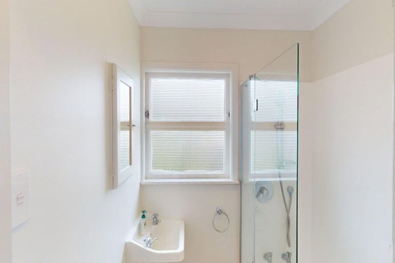 Photo of property in 10 Cargill Street, Levin, 5510