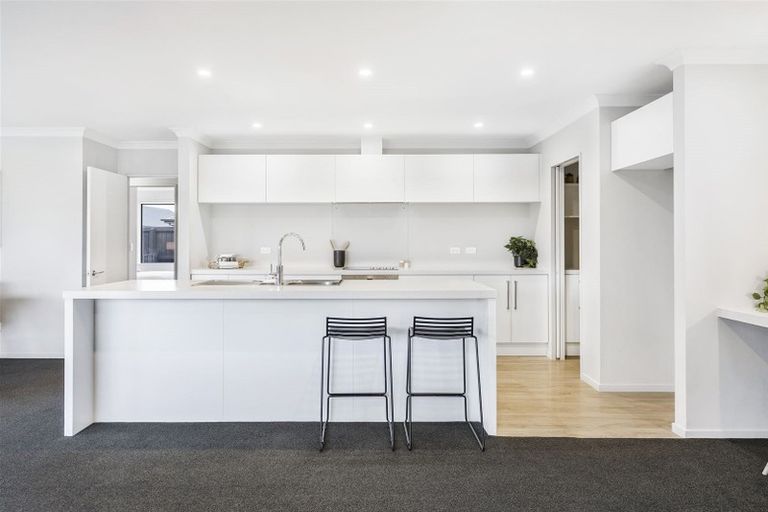 Photo of property in 6 Denimes Crescent, Rolleston, 7614