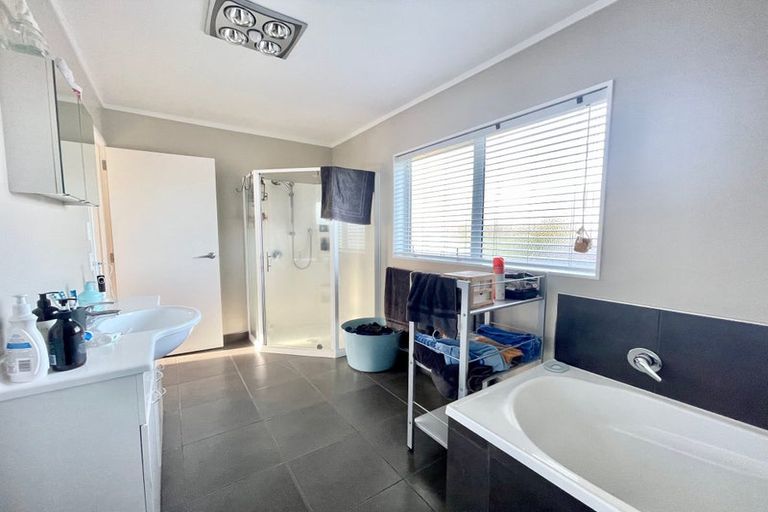 Photo of property in 196b Dickson Road, Papamoa Beach, Papamoa, 3118