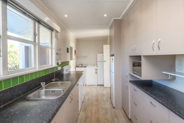 Photo of property in 20 Johnstone Street, Masterton, 5810