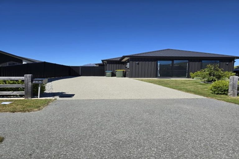 Photo of property in 25 Regent Street, Lower Shotover, Queenstown, 9304