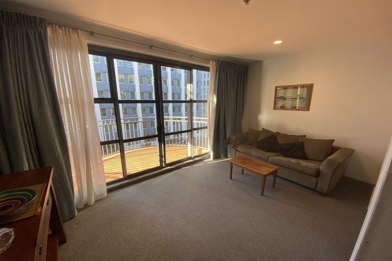 Photo of property in Atrium Towers, 5c/154 The Terrace, Wellington Central, Wellington, 6011