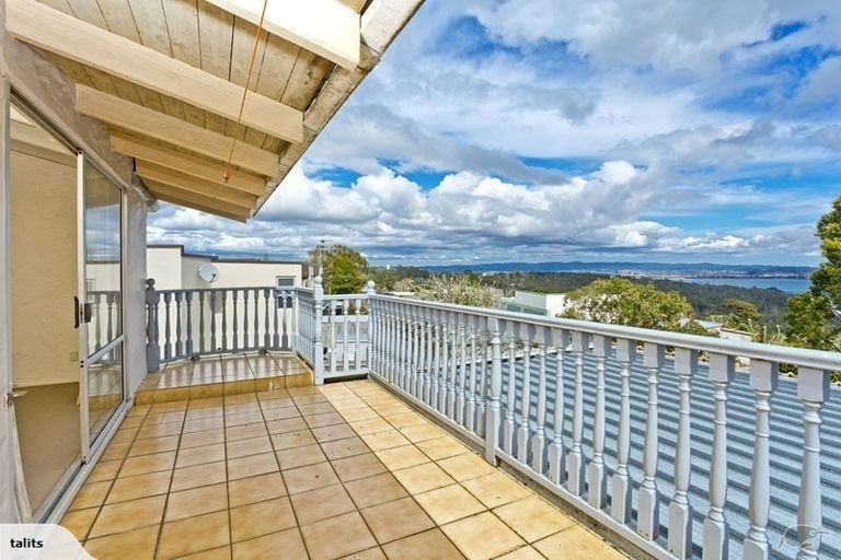 Photo of property in 3a Balmain Road, Birkenhead, Auckland, 0626