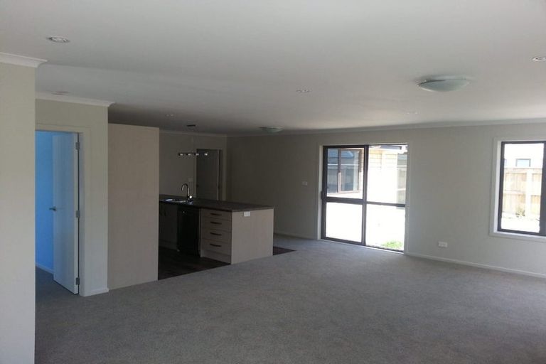 Photo of property in 12 Grenville Street, Waiwhetu, Lower Hutt, 5010