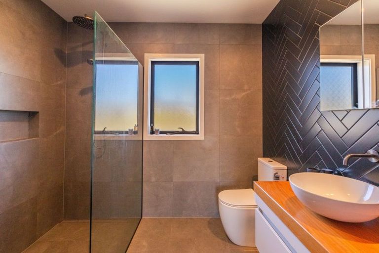 Photo of property in 360 Maharakeke Road, Waipukurau, 4281