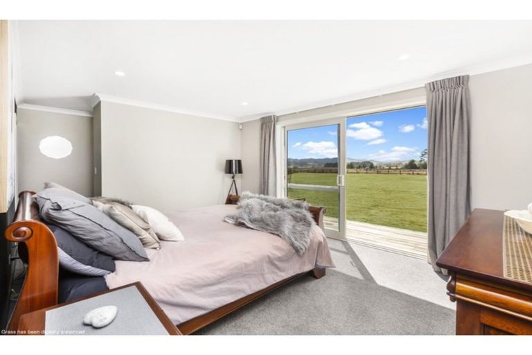Photo of property in 6 Diane Place, Te Kowhai, Hamilton, 3288