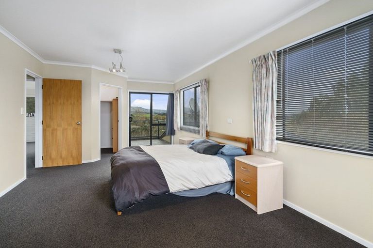 Photo of property in 106 Pacific Drive, Fitzherbert, Palmerston North, 4410