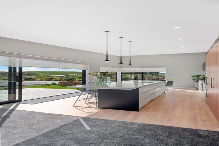 Photo of property in 2 Paioke Street, Waikanae, 5036