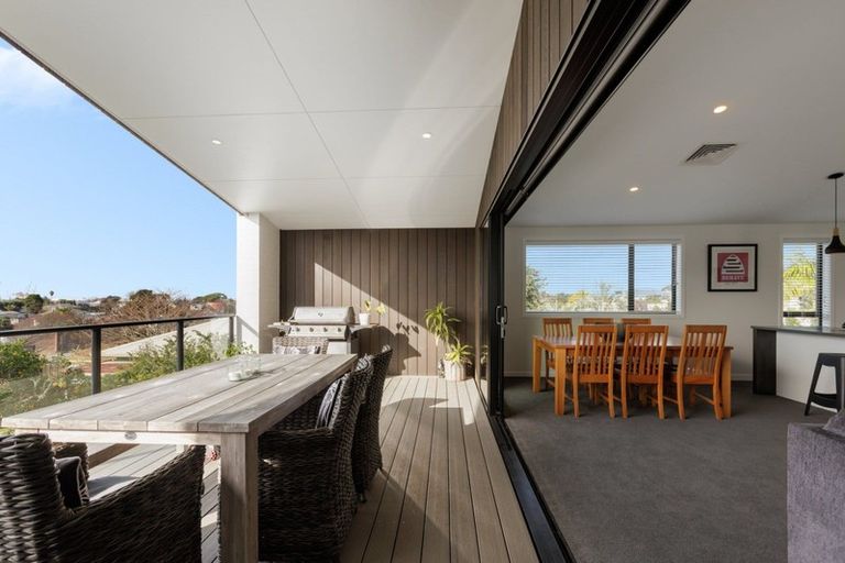 Photo of property in 11a Mana Street, Otumoetai, Tauranga, 3110