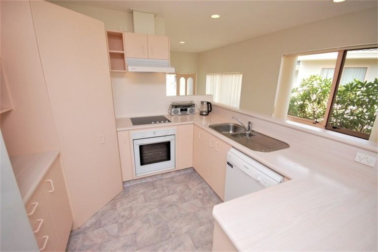 Photo of property in 1/15 Stanley Street, Wharewaka, Taupo, 3330