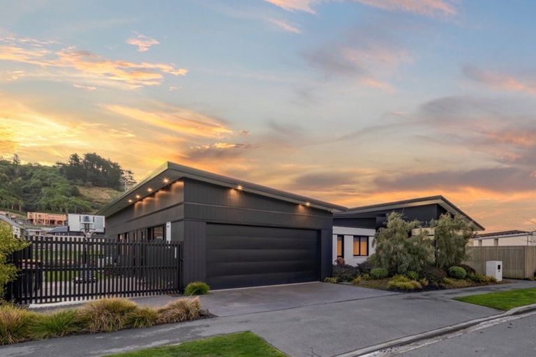 Photo of property in 4 Steve Askin Drive, Cracroft, Christchurch, 8022