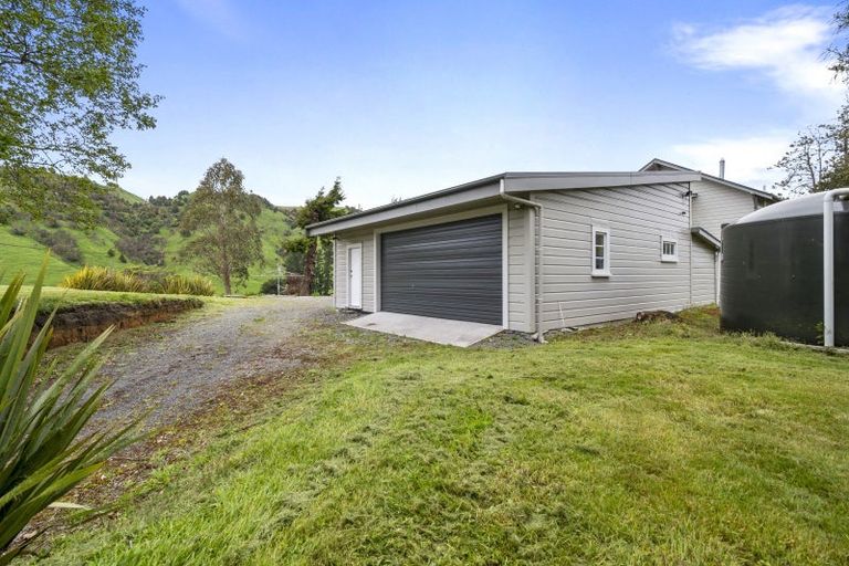 Photo of property in 10122 State Highway 1, Taihape, 4795