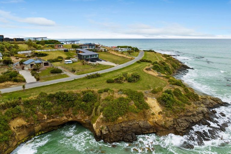 Photo of property in 44 Harbour Terrace, Kakanui, Oamaru, 9495