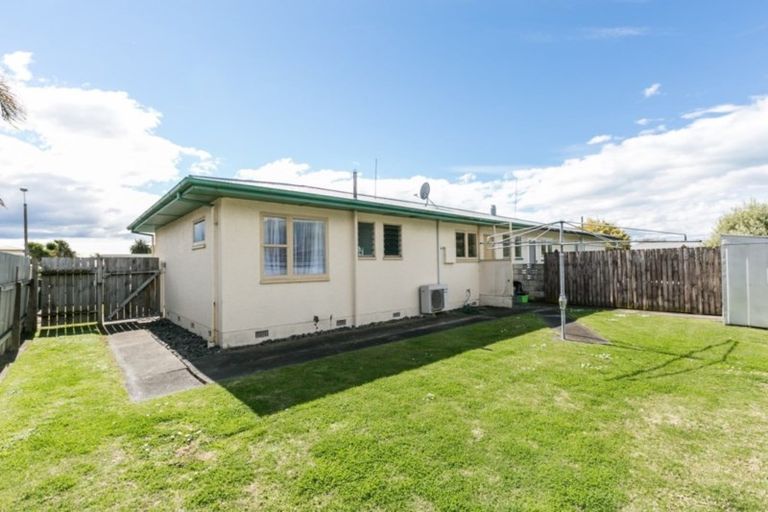 Photo of property in 4 Mcgregor Avenue, Pirimai, Napier, 4112