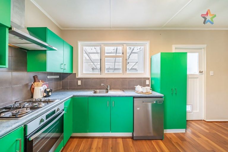 Photo of property in 1/366a Waiwhetu Road, Fairfield, Lower Hutt, 5011