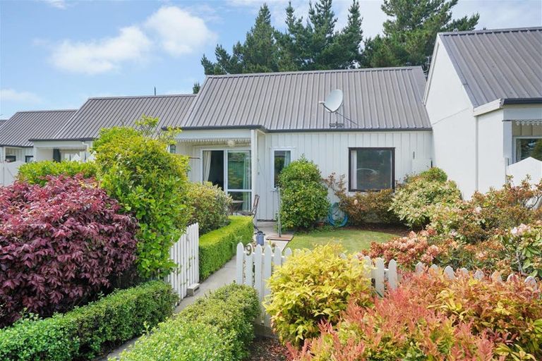 Photo of property in Rawhiti Village, 117a Bowhill Road, New Brighton, Christchurch, 8083