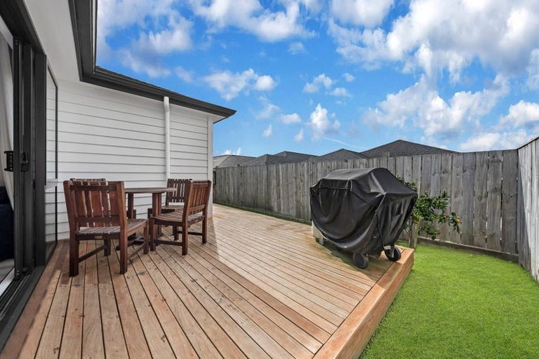 Photo of property in 7 Aho Lane, Karaka, Papakura, 2113