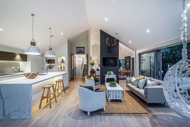 Photo of property in 7a Prospect Terrace, Milford, Auckland, 0620