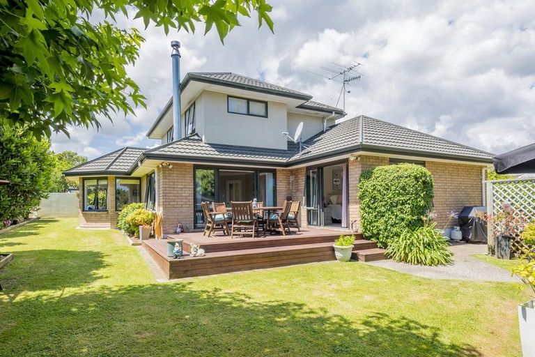 Photo of property in 31 Oriwa Crescent, Otaki, 5512