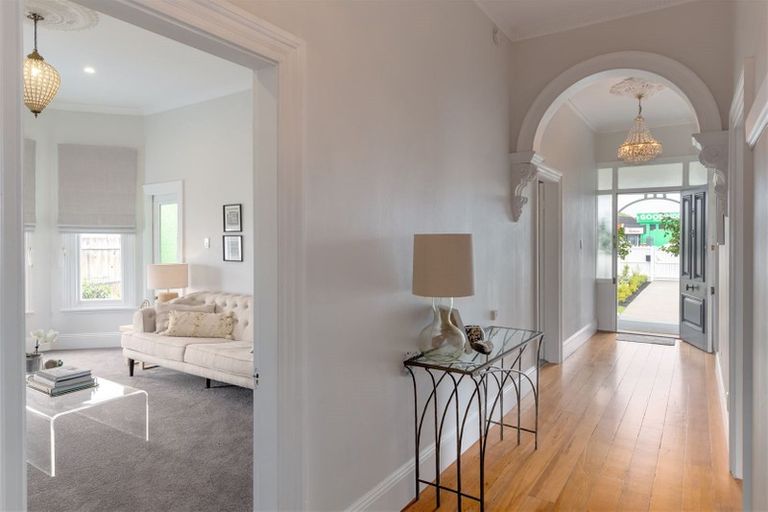 Photo of property in 8 North Parade, Richmond, Christchurch, 8013