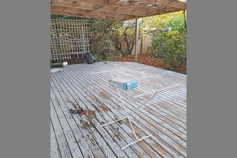 Photo of property in 21 Glennandrew Drive, Half Moon Bay, Auckland, 2012