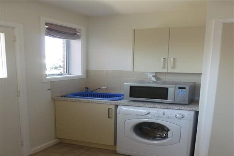 Photo of property in 1/17 Daniels Road, Redwood, Christchurch, 8051