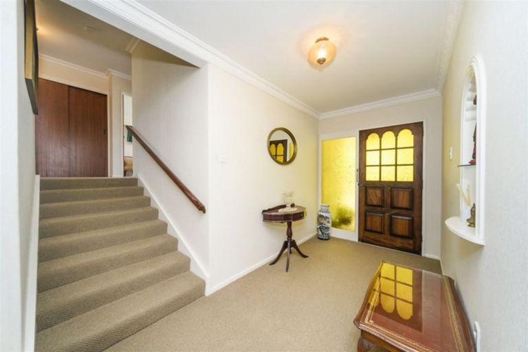 Photo of property in 19 Caulfield Place, Awapuni, Palmerston North, 4412
